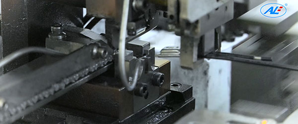 7541621320339681.jpg 關(guān)于我們內(nèi)頁9.jpg